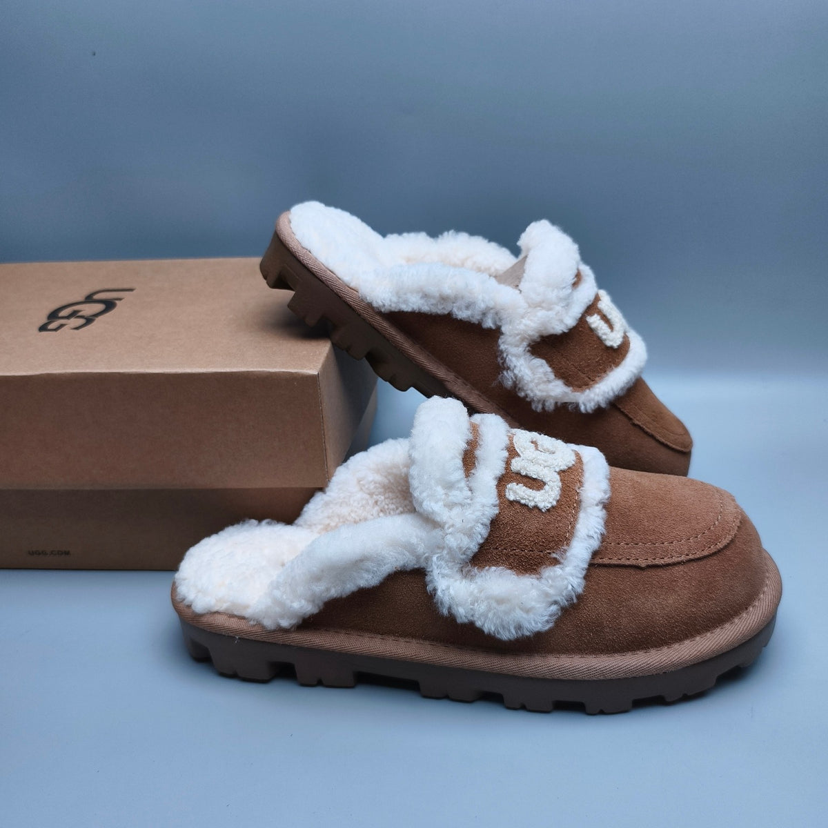 Chestnut Fluffy Big Logo Casual Slippers — New Arrival | In Stock