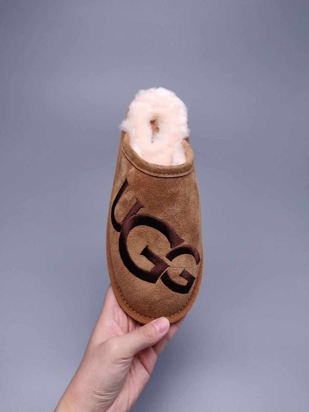 Chestnut G-Logo Indoor Slippers — New Arrival | In Stock