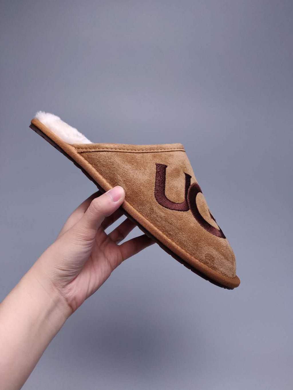 Chestnut G-Logo Indoor Slippers — New Arrival | In Stock