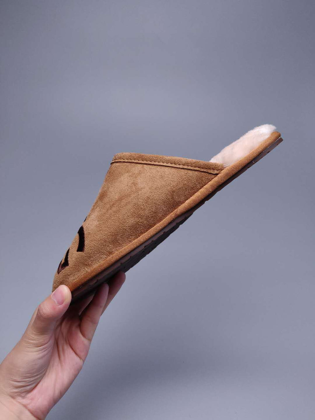 Chestnut G-Logo Indoor Slippers — New Arrival | In Stock