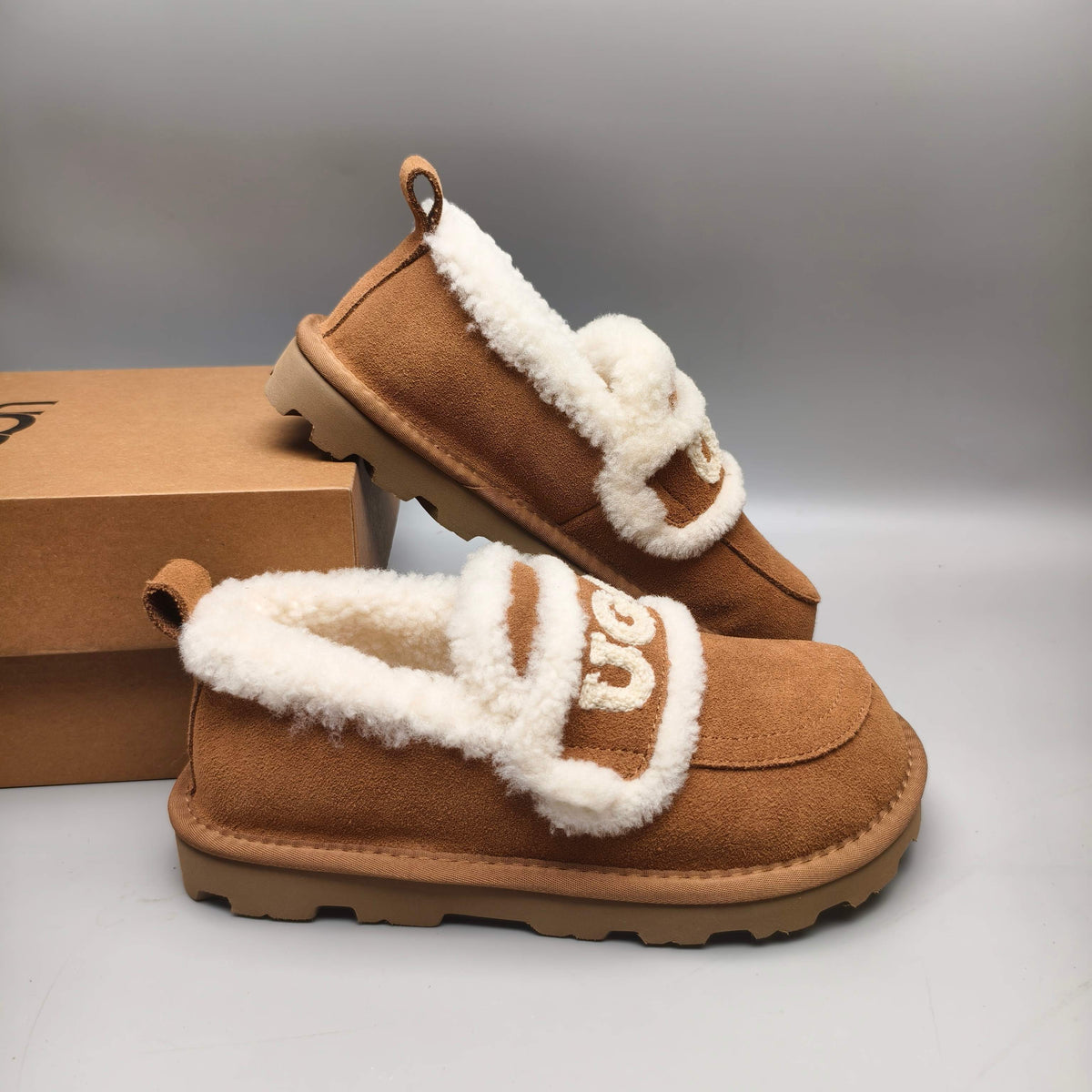 Chestnut Full-Wrap Big Logo Casual Sneakers — New Arrival | In Stock