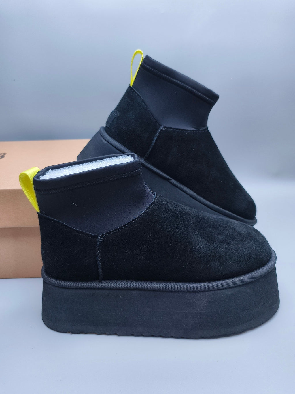 Black Platform Elastic Low-Top Casual Shoes — New Arrival | In Stock