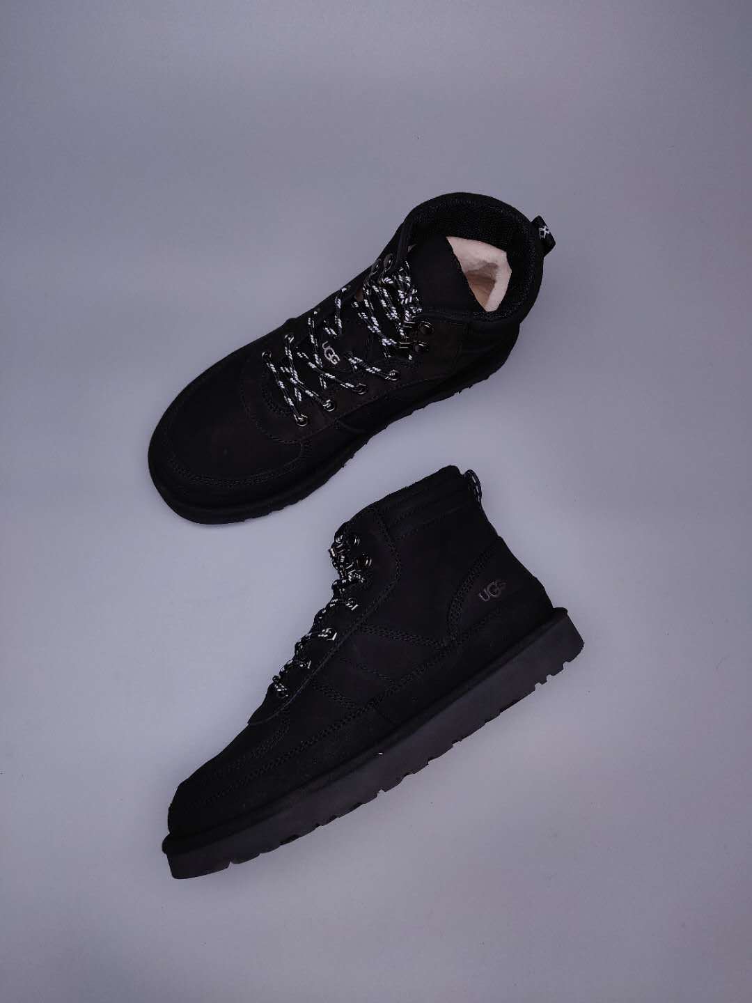 Black Men’s Casual Lace-Up Sneakers — New Arrival | In Stock