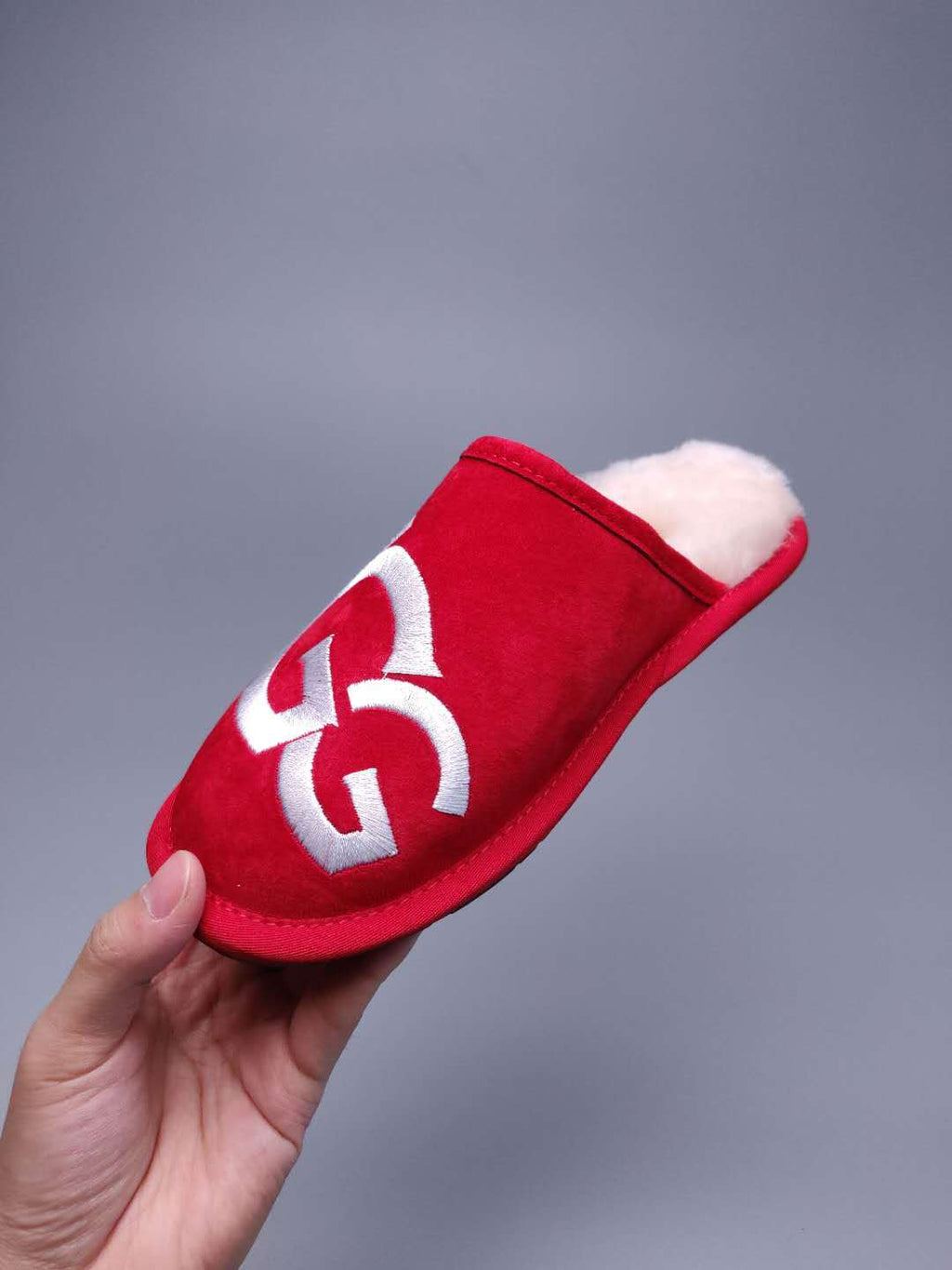 Red G-Logo Indoor Slippers — New Arrival | In Stock
