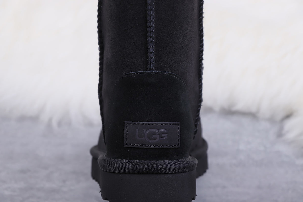 Classic Short II Boot — Black | New Arrival | In Stock