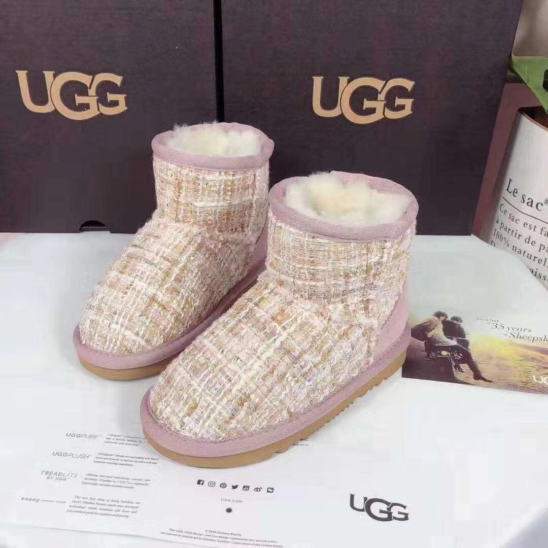 Kids Chanel-Style Snow Boots — Chic Pink | New Arrival | In Stock