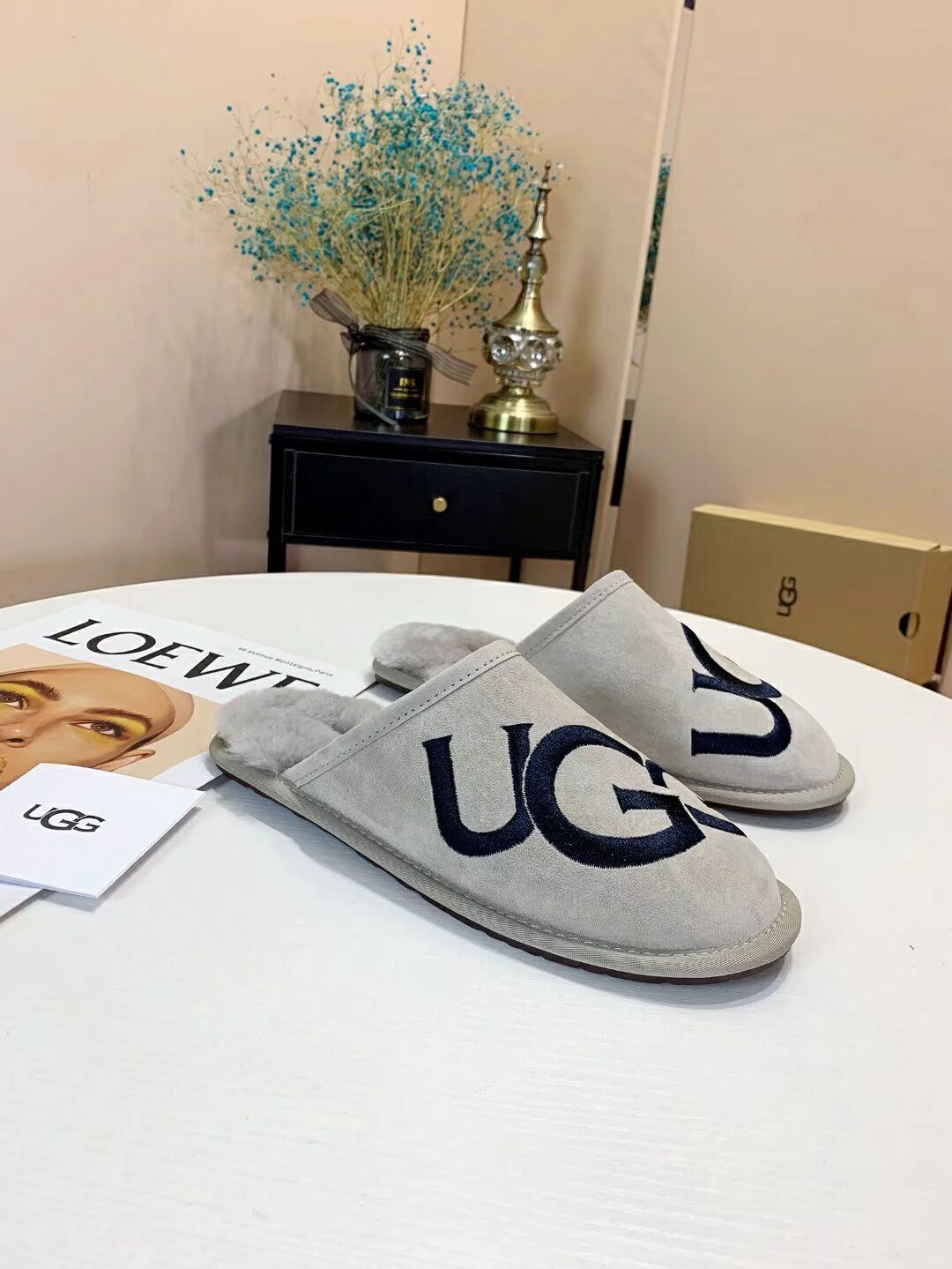 Grey G-Logo Indoor Slippers — New Arrival | In Stock