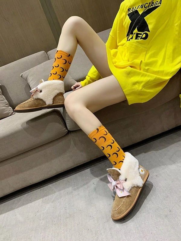 Daisy Chain Ribbon Snow Boot — Chestnut | New Arrival | In Stock