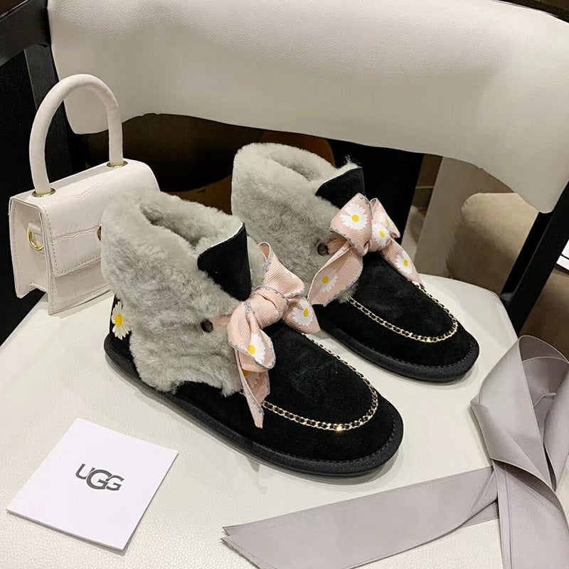 Daisy Chain Ribbon Snow Boot — Black | New Arrival | In Stock